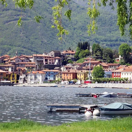 Nyaraló Silvia By Interhome